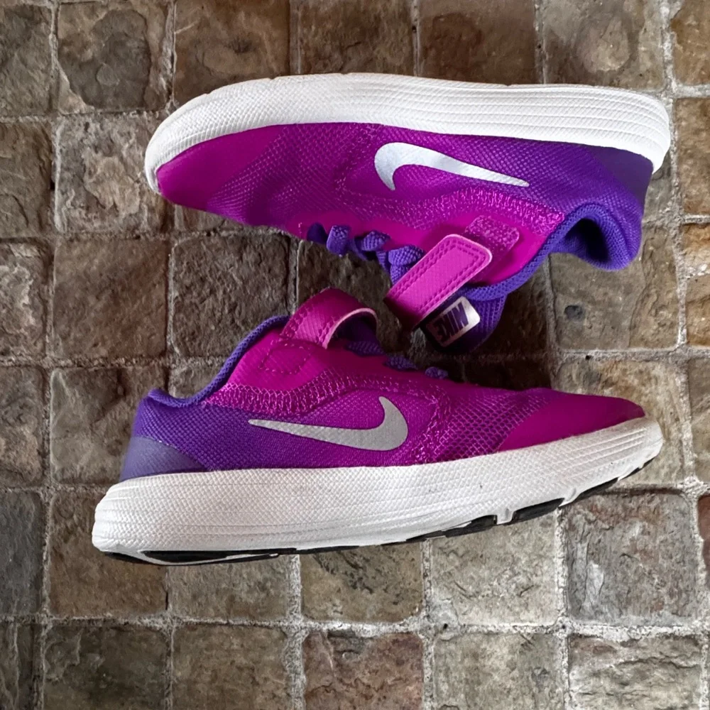 Nike Kids Fuchsia and Violet Sneakers